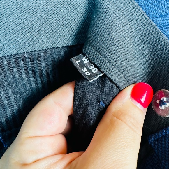 DKNY SKINNY PANTY SZ 30x30 - Picture 6 of 9